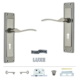 M7B20 - 3 Lever Lockset Lady Star  8"